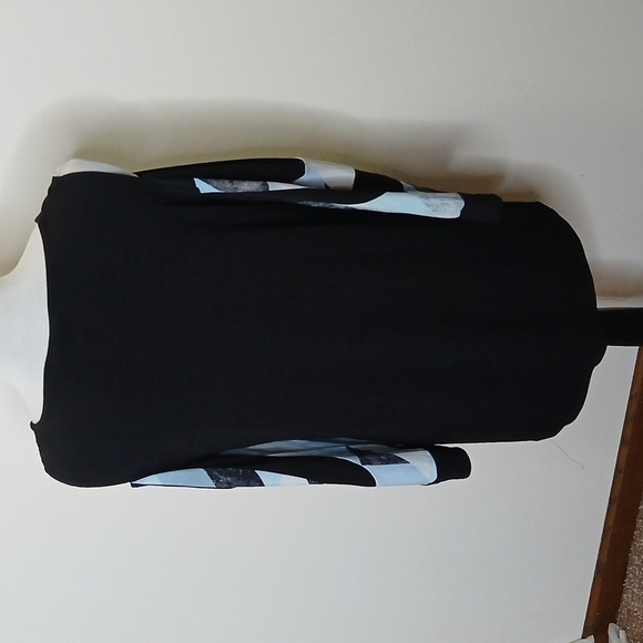 Alfani black abstract cold shoulder tunic top size small - Picture 5 of 12